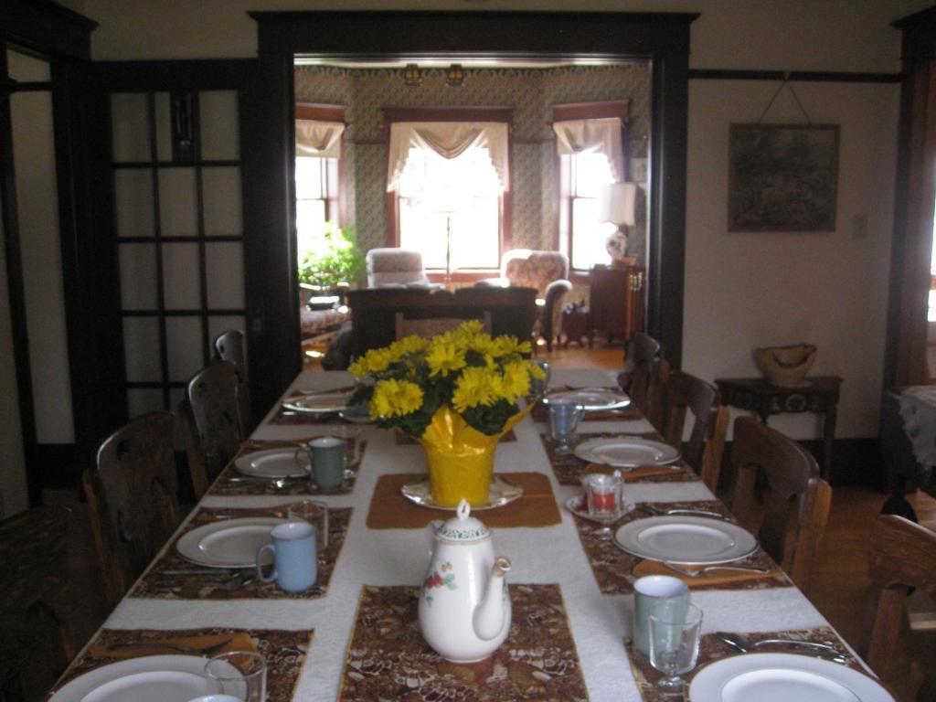 Sproule Heritage Bed & Breakfast Strathmore Luaran gambar