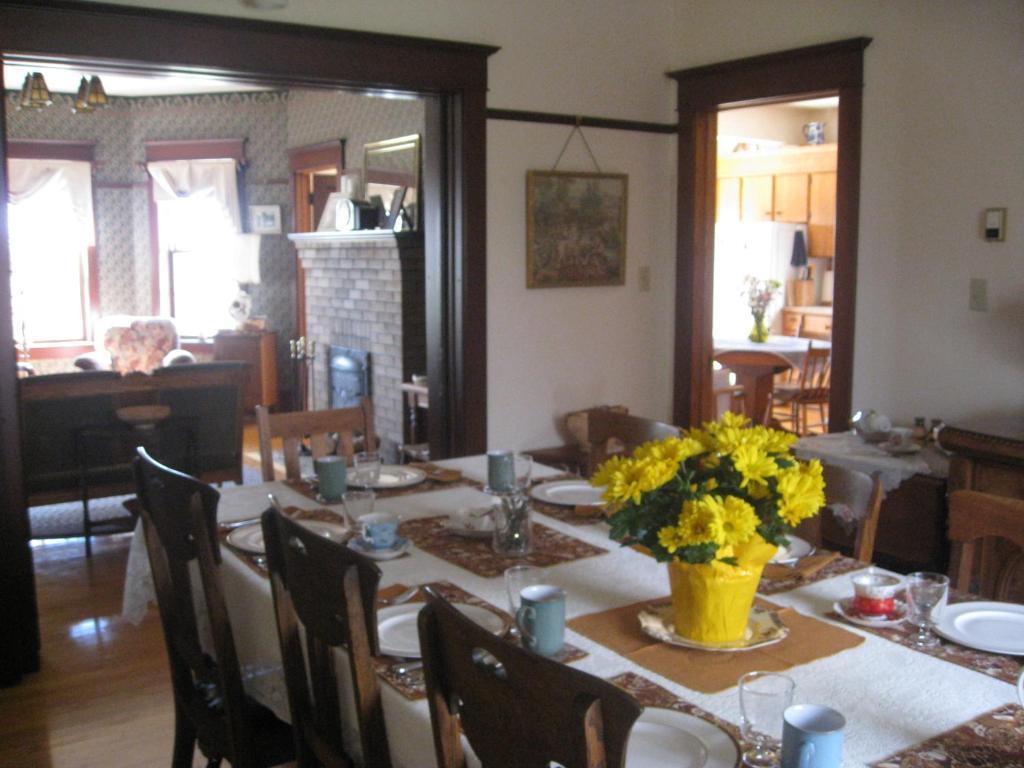 Sproule Heritage Bed & Breakfast Strathmore Luaran gambar